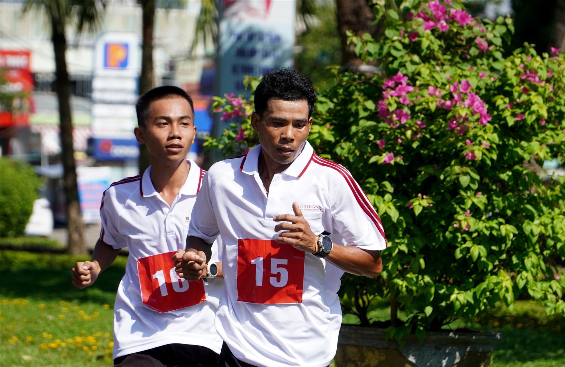 Cross-country runners took part in the race.