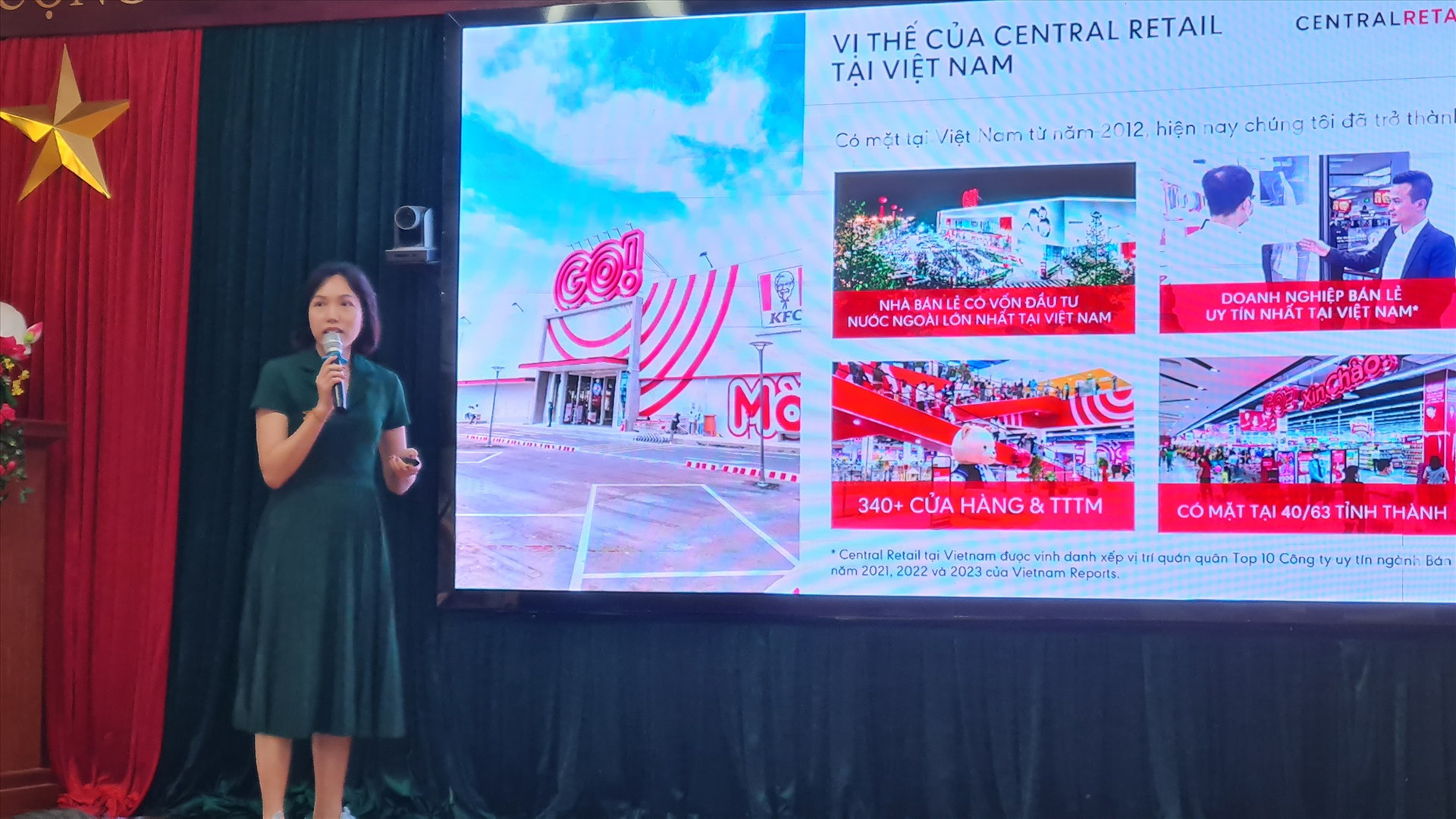 Đại diện Tập đoàn Central Retail giới thiệu về khả năng tiêu thụ sản phẩm của Tập đoàn tại Việt Nam. Ảnh: D.L