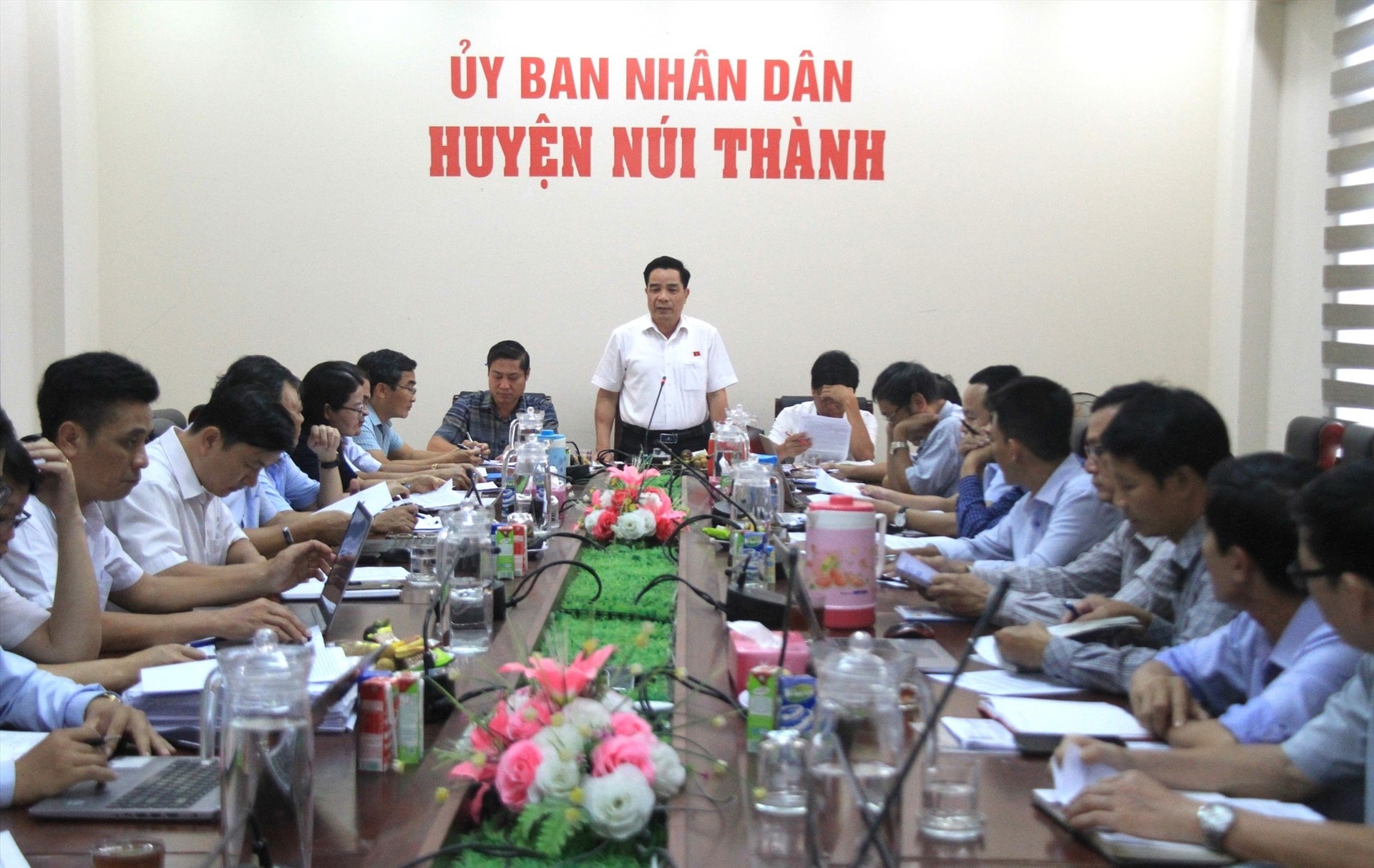 Đoàn Đại biểu Quốc hội tỉnh vừa tổ chức giám sát về việc cấp giấy chứng nhận quyền sử dụng đất tại một số địa phương. Ảnh: A.G