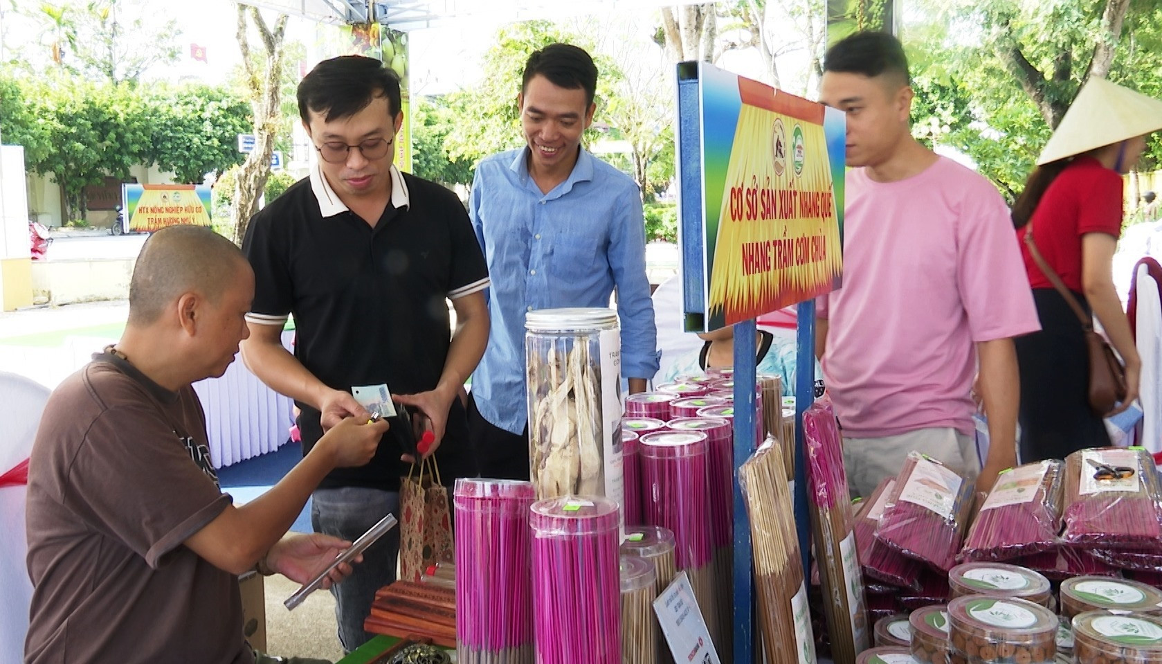 Consumers are interested in local handicraft items made of/from agarwood.