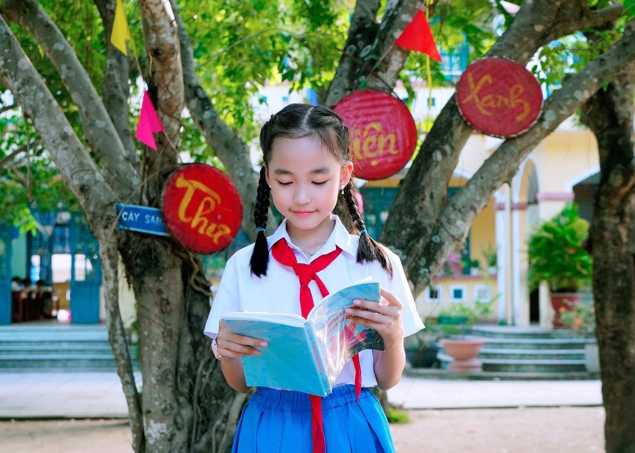 Em Phùng Thiên Hương - Giải A khối Tiểu học. Ảnh: NVCC