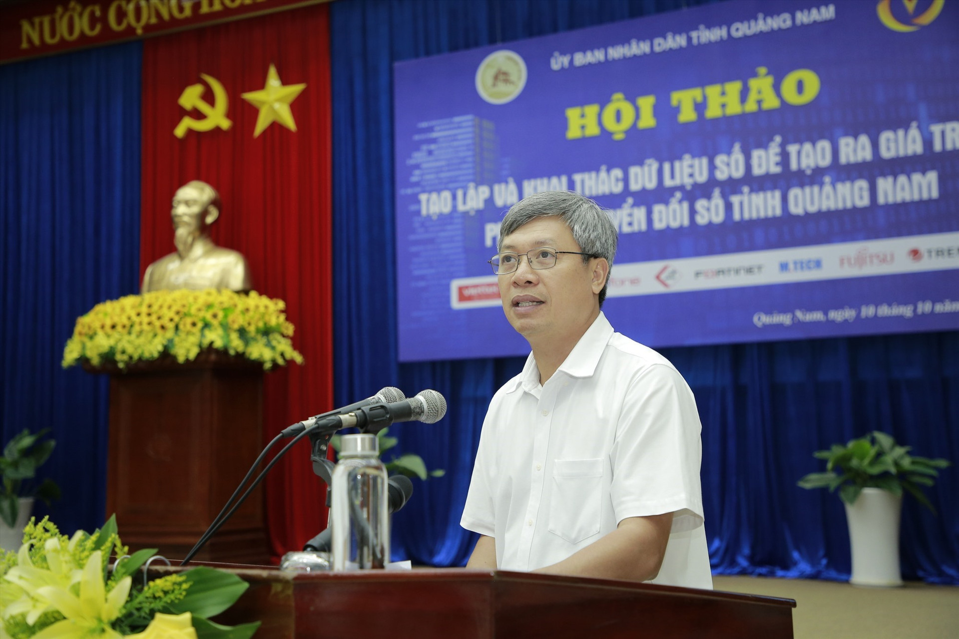 Phó Chủ tịch UBND tỉnh Hồ Quang Bửu phát biểu tại hội thảo. Ảnh: Đ.Q