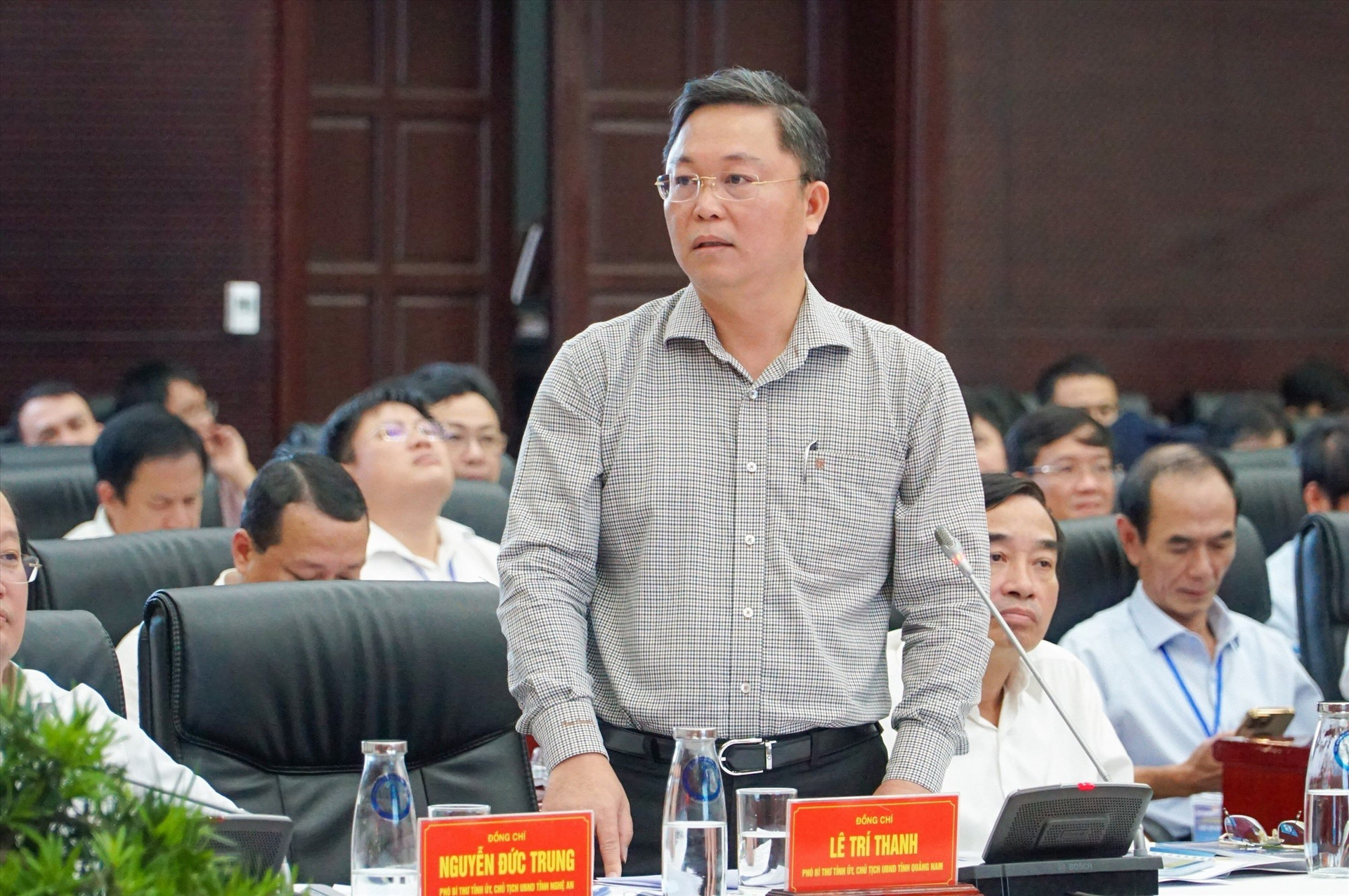 Chủ tịch UBND tỉnh Quảng Nam Lê Trí Thanh phát biểu tại hội nghị. Ảnh: Q.T