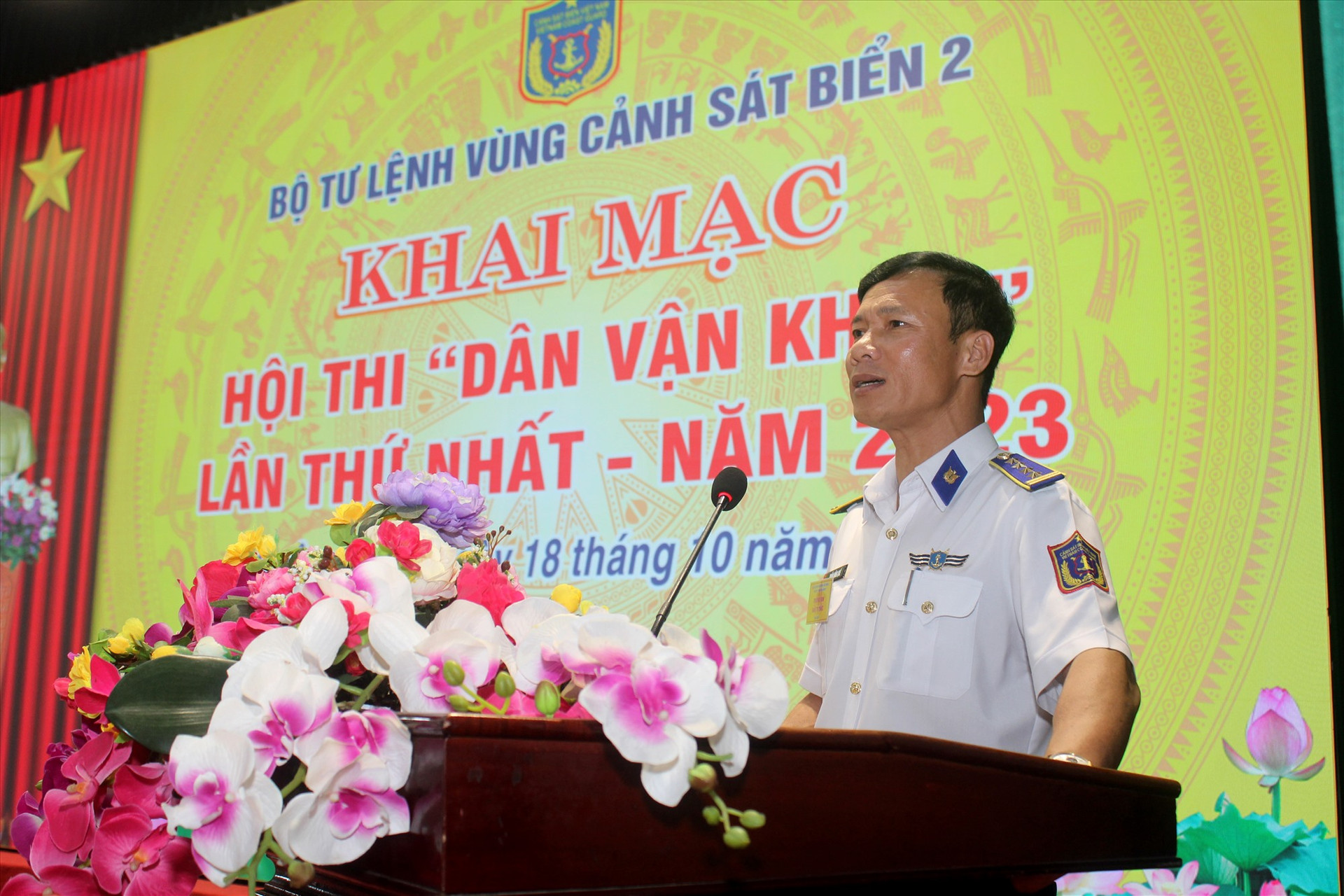 Đại tá Trần Hồng Quế phát biểu khai mạc hội thi