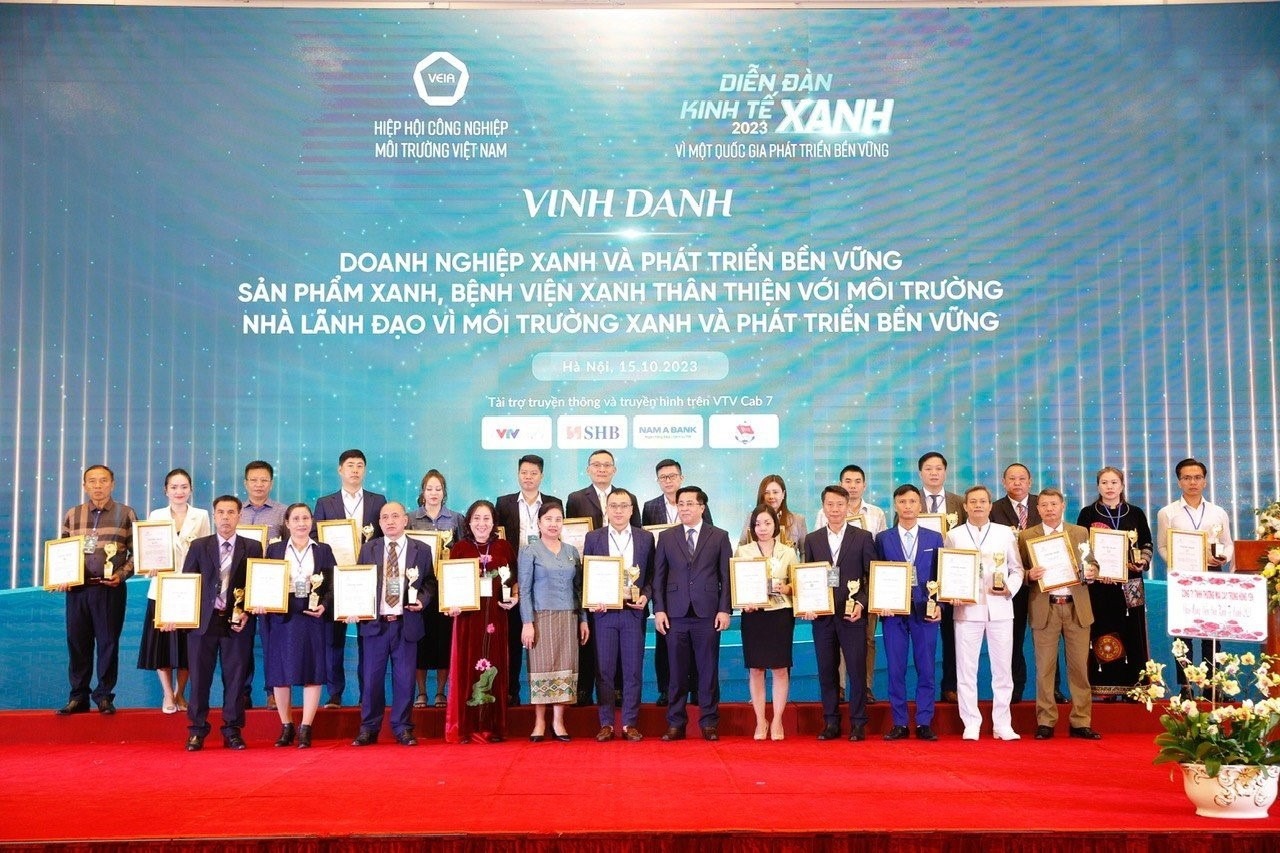 Quang cảnh  VIEA  tổ chức lễ vinh danh tại Diễn đàn Kinh tế xanh 2023 Vì một quốc gia phát triển bền vững tại  thủ đô Hà Nội ngày 15/10/2023. Ảnh CIZIDCO