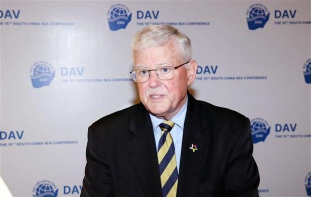 Emeritus Professor Carl Thayer (Photo: VNA)