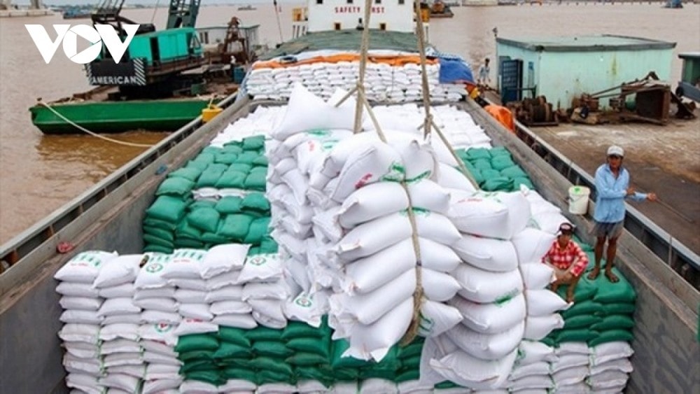 Vietnam ships abroad about 7.1 million tonnes of rice worth US$4 billion in the first 10 months of the year