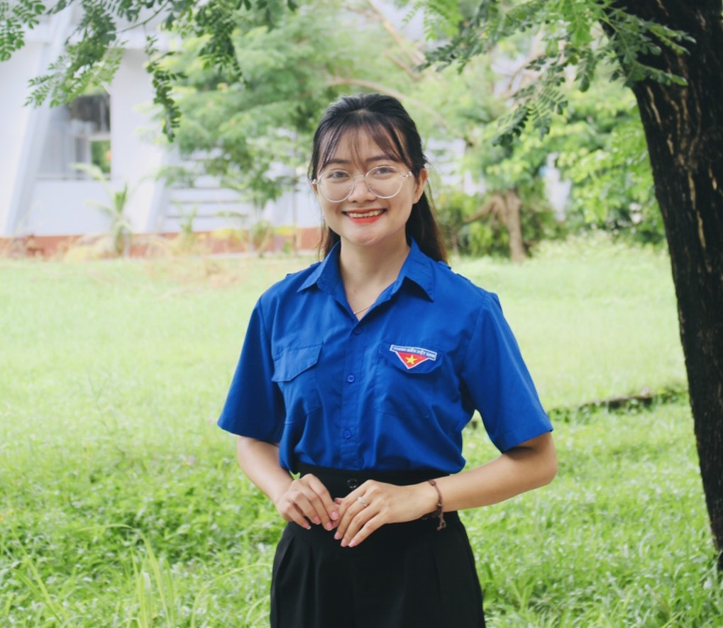 Bí thư Đoàn Trường THPT chuyên Nguyễn Bỉnh Khiêm Mai Thị Lệ Huyền