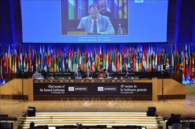 Đại hội đồng UNESCO vinh danh Đại danh y Lê Hữu Trác.