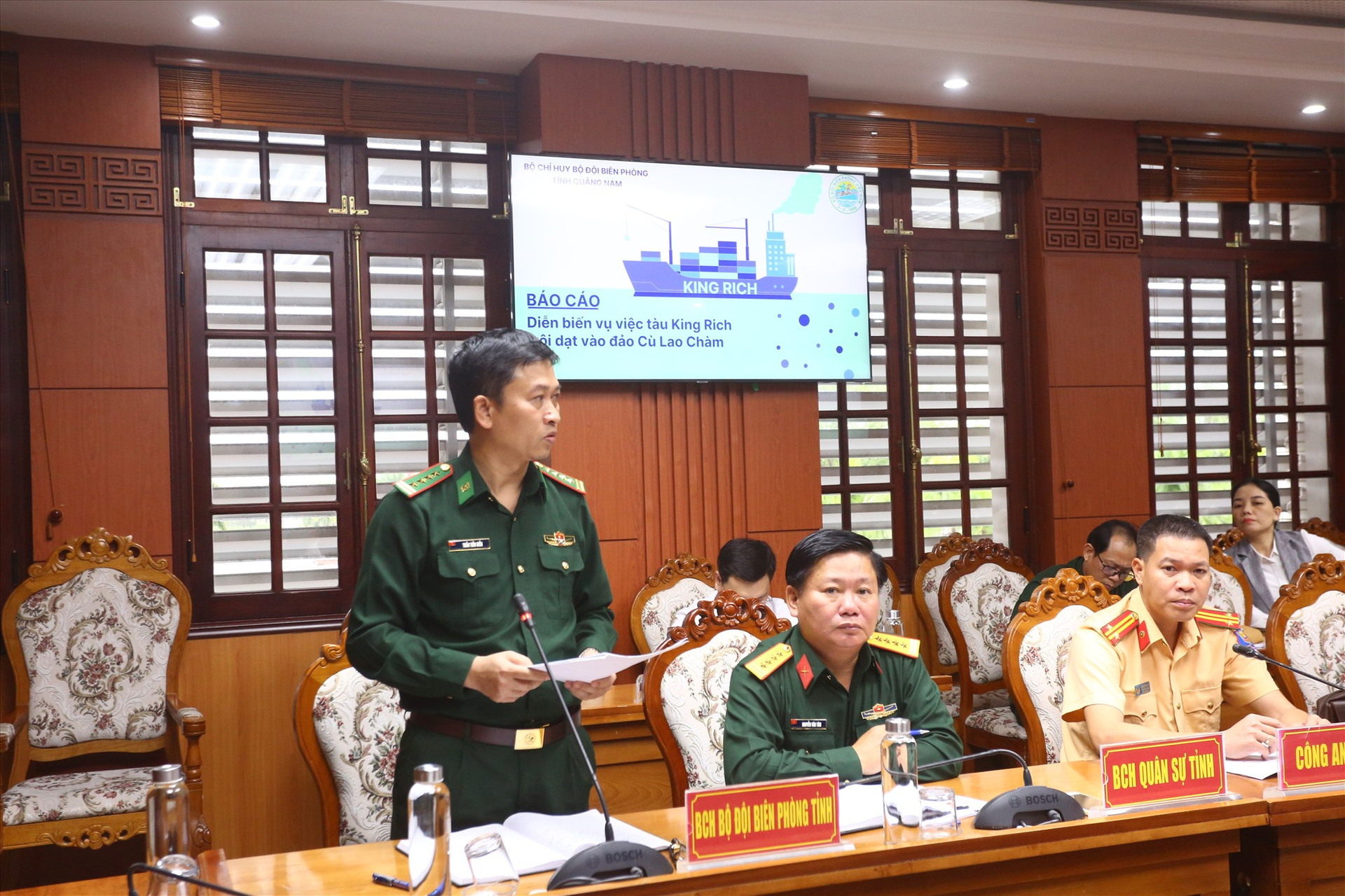 Đại tá Trần Tiến Hiền - Chỉ huy trưởng Bộ chỉ huy Bộ đội biên phòng tỉnh thông tin về vụ việc.