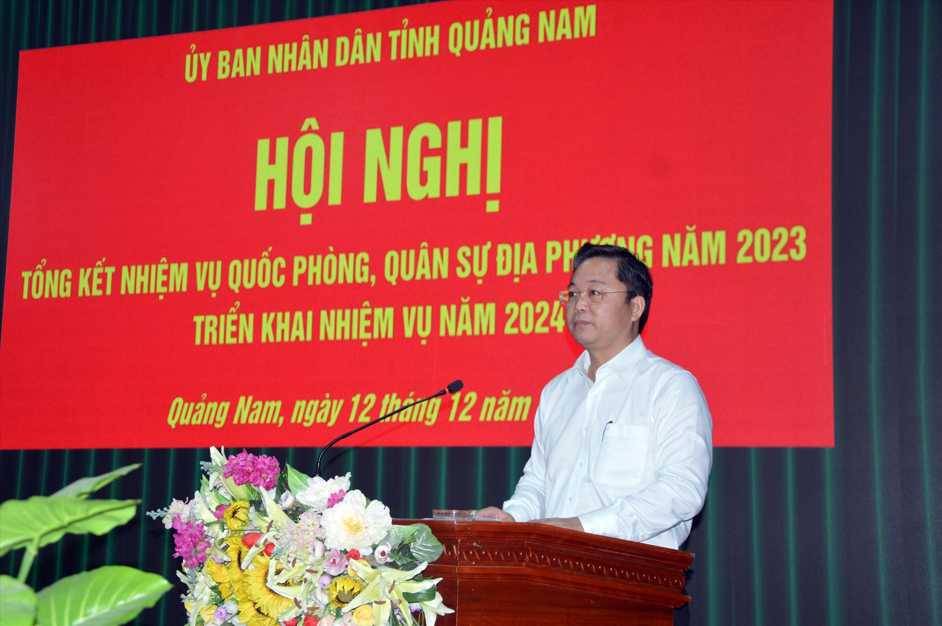 Chủ tịch UBND tỉnh Lê Trí Thanh phát biểu kết luận hội nghị. Ảnh: TUẤN ANH