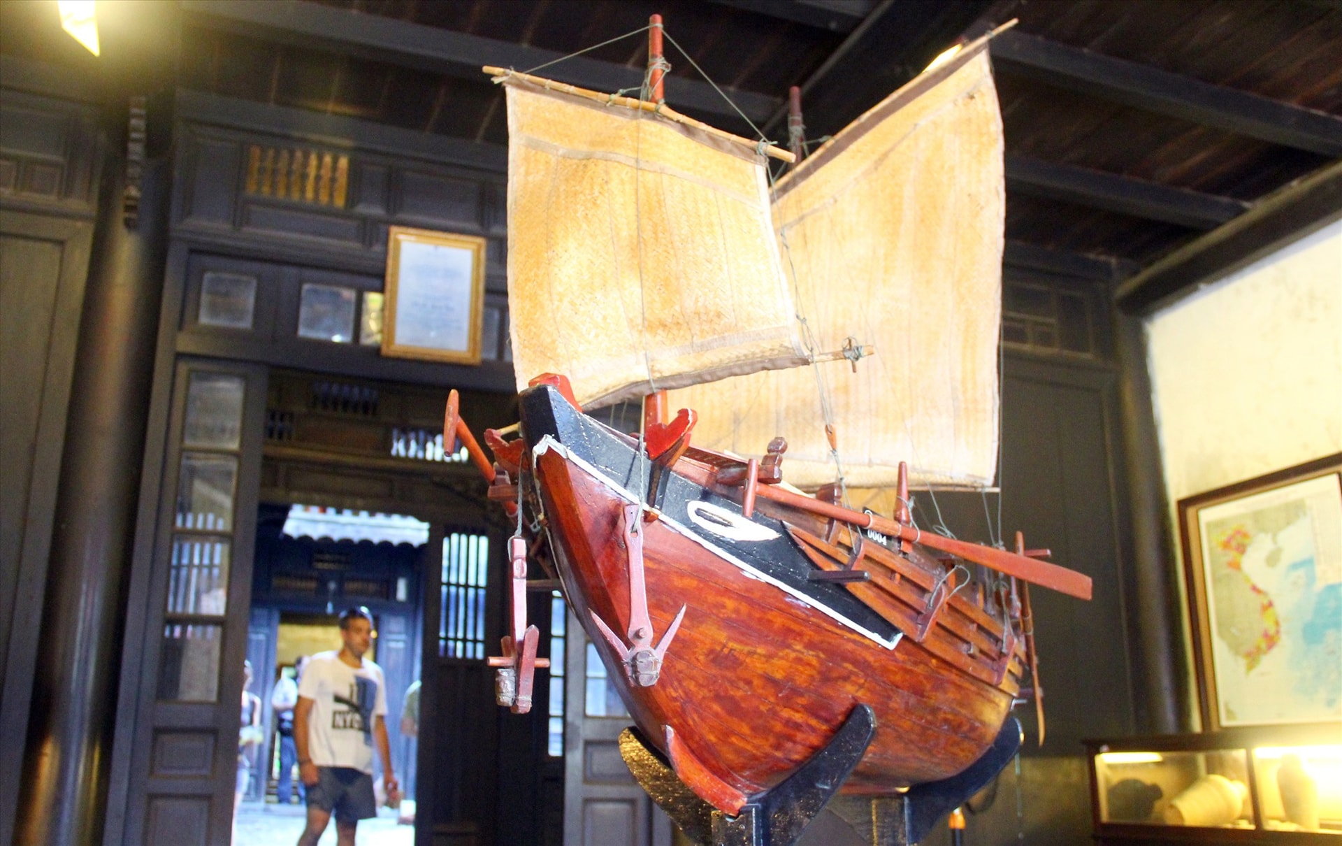 Du lịch bảo tàng