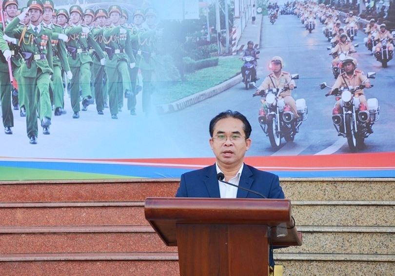 Đồng chí Trần Anh Tuấn, Phó Chủ tịch UBND tỉnh Quảng Nam phát biểu chỉ đạo tại Lễ ra quân.