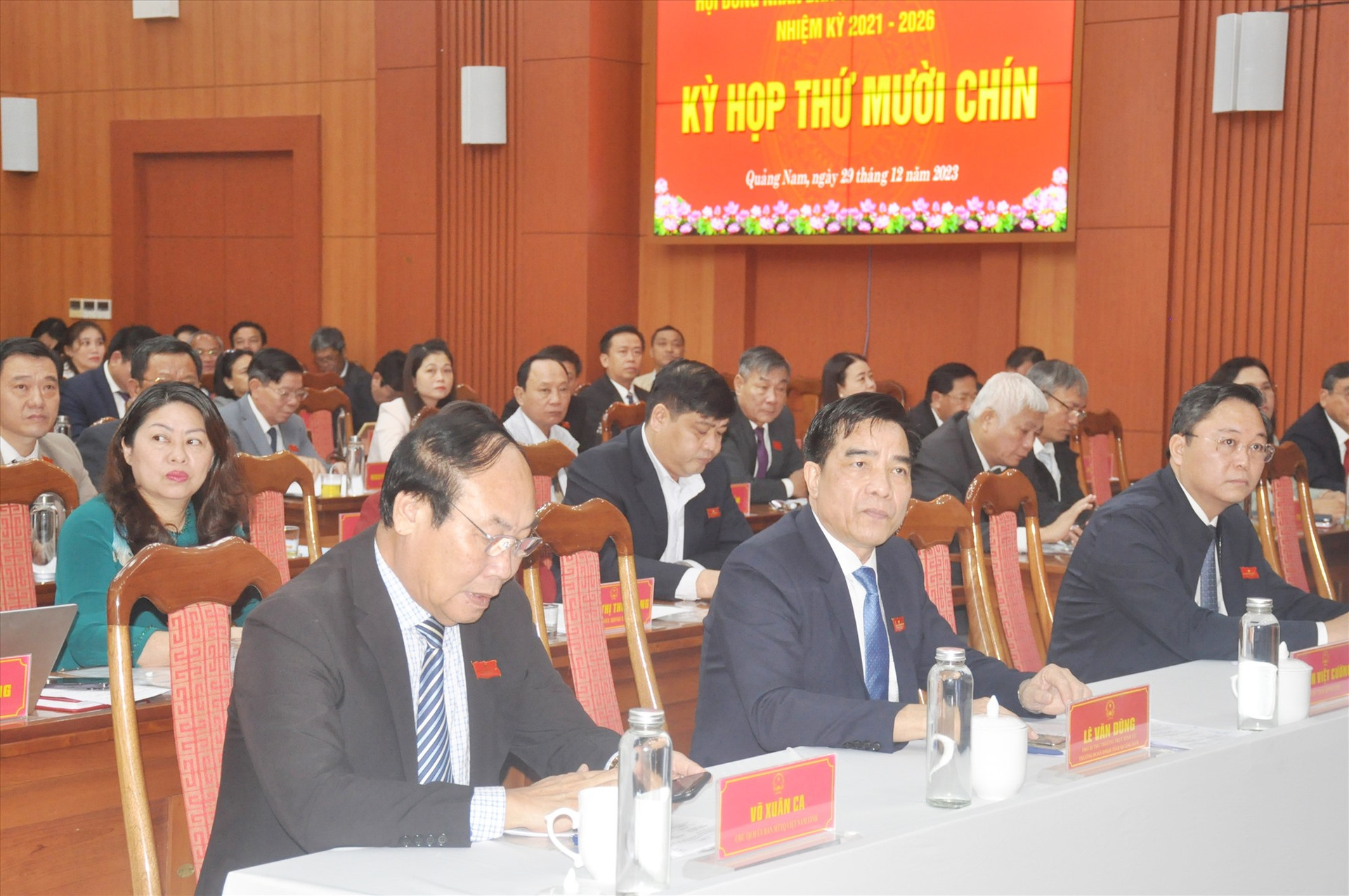 Các đại biểu HĐND tỉnh dự Kỳ họp thứ 19. Ảnh: N.Đ