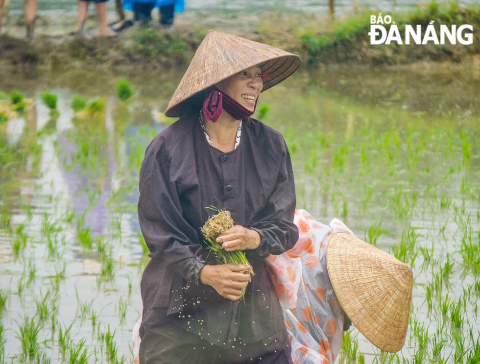Lễ hội tái hiện nét đẹp của người nông dân trong quá trình sản xuất nông nghiệp.