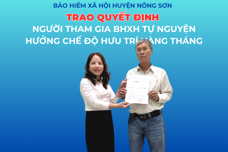 Ông Trần Văn Thảnh nhận quyết định hưu trí.