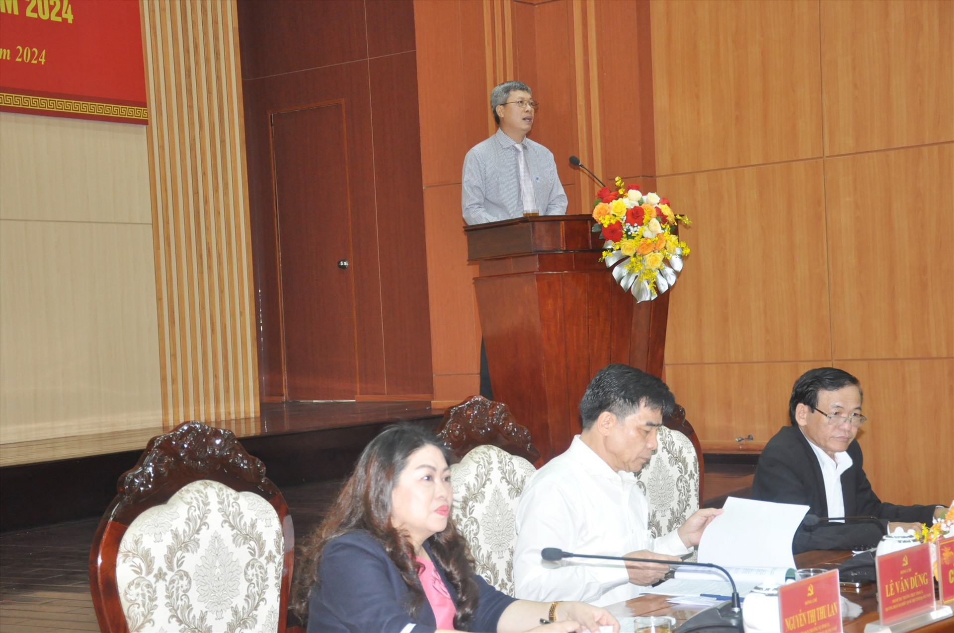 Phó Chủ tịch UBND tỉnh Hồ Quang Bửu phát biểu tại hội nghị. Ảnh: N.Đ