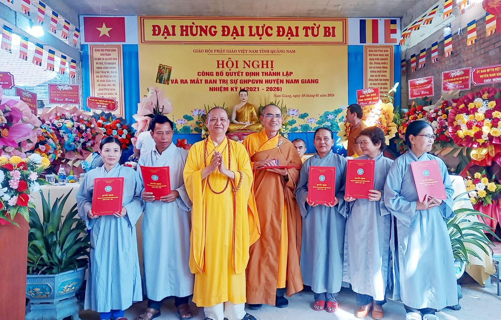 quyết định thành lập và ra mắt Ban Trị sự Giáo hội Phật giáo Việt Nam huyện Nam Giang.