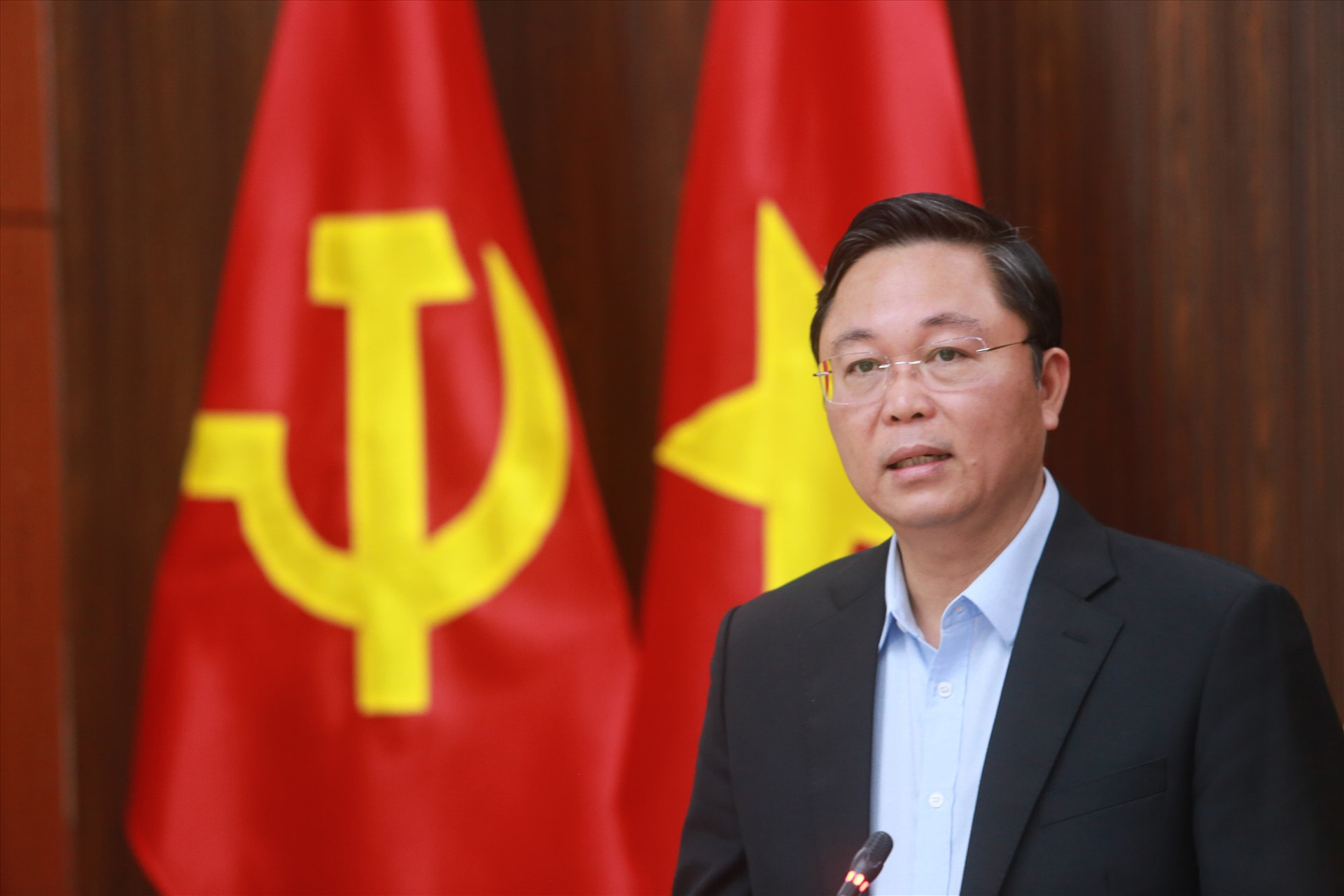 Chủ tịch UBND tỉnh Lê Trí Thanh phát biểu tại hội nghị. Ảnh: T.C
