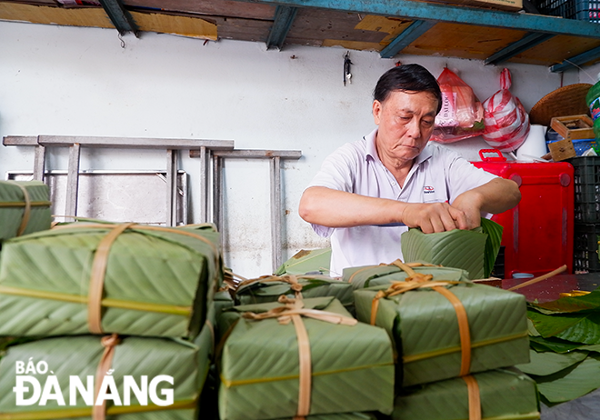 Sản lượng năm nay của gia đình giảm 20% so với cùng kỳ năm ngoái vì lý do sức khỏe của ông.