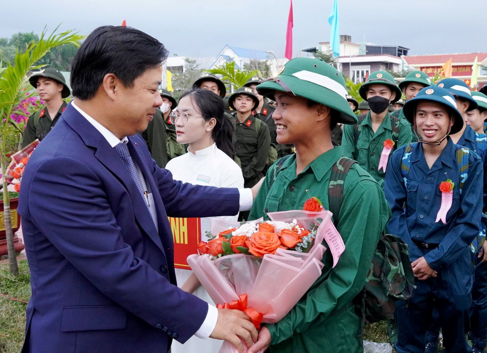 Hơn 2.550 thanh niên Quảng Nam lên đường nhập ngũ