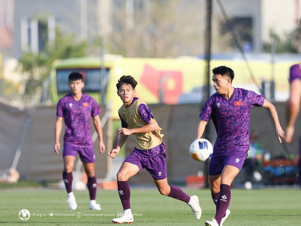 U23 Việt Nam nỗ lực tập luyện hướng đến trận đấu với U23 Uzbekistan. Ảnh: VFF