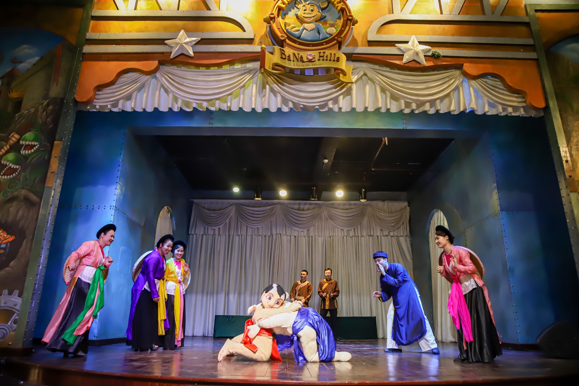 Show diễn 