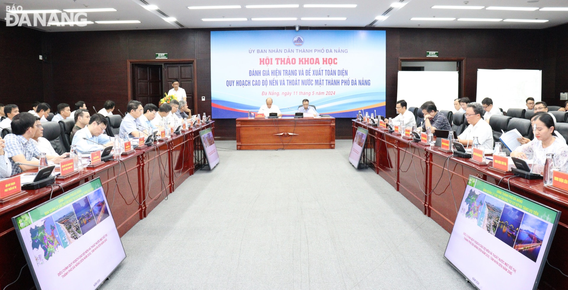Quang cảnh hội thảo. Ảnh: HOÀNG HIỆP