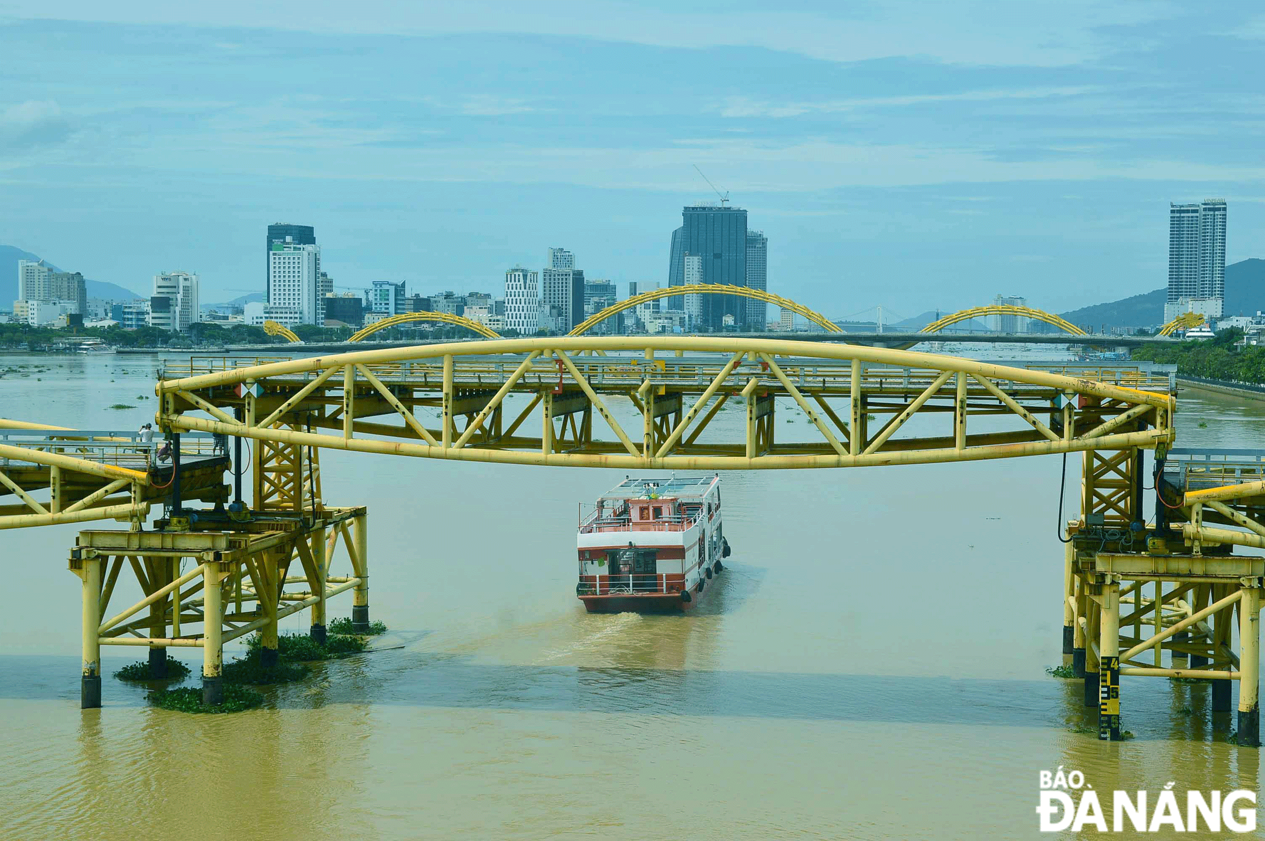 Phát triển ngành công nghiệp, dịch vụ liên quan đến du thuyền trên địa bàn thành phố Đà Nẵng được xem là hướng đi triển vọng. Ảnh: PHƯƠNG UYÊN