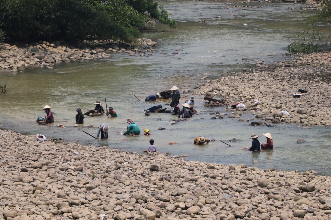 to mo vang phuoc son