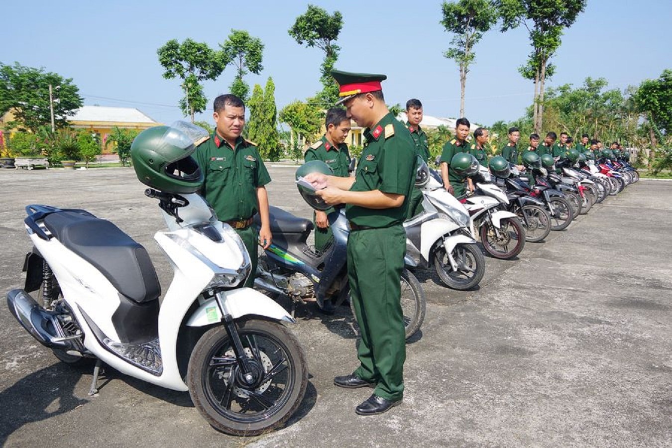 Kiểm tra tình trạng kỹ thuật phương tiện tham gia giao thông