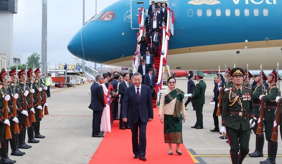 Vietnamese President To Lam arrives in Vientiane 2