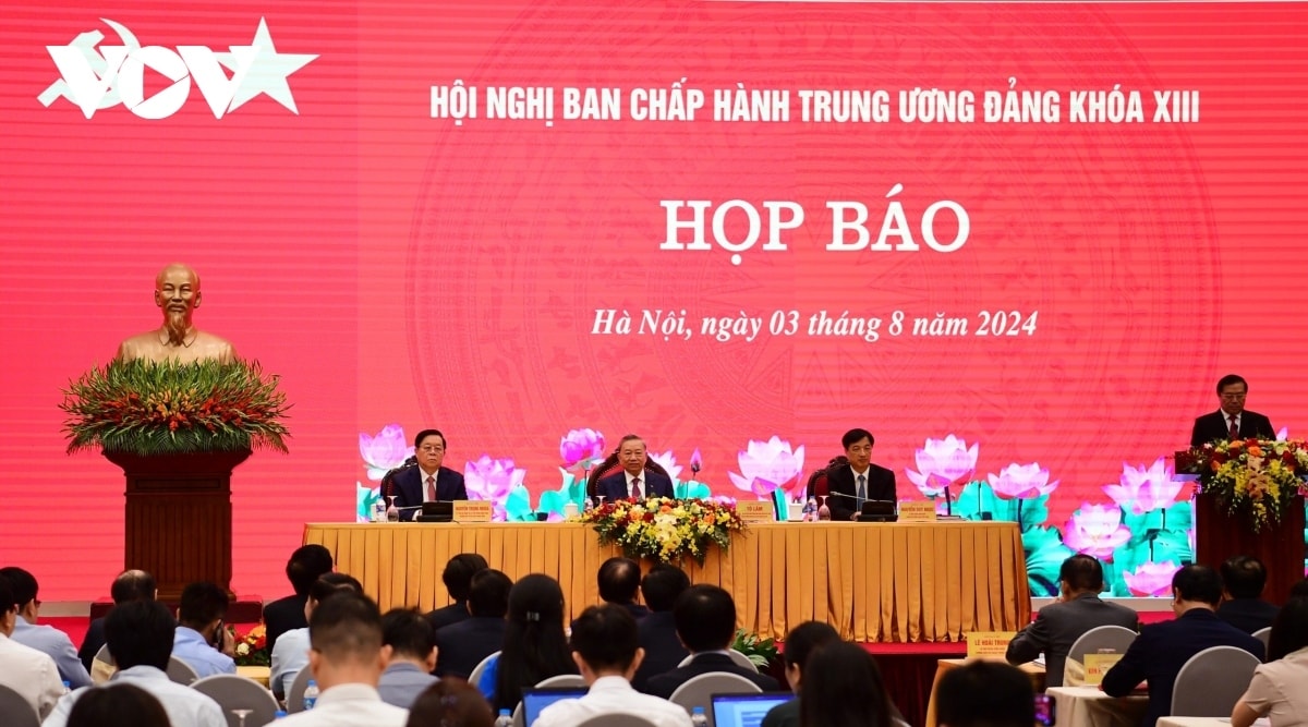 newly_elected_party_general_secretary_to_lam_at_the_press_briefing_in_hanoi_on_august_3.jpg