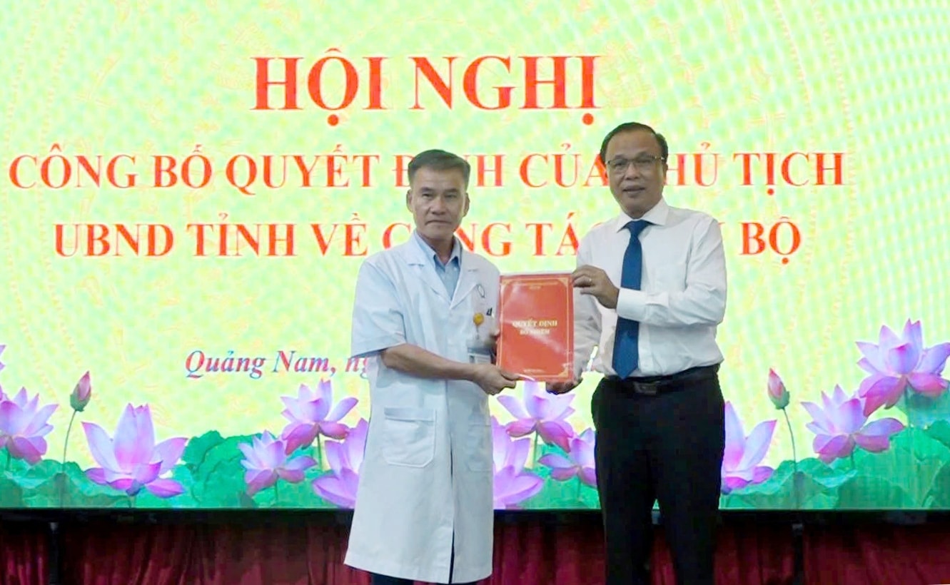 bo-nhiem-ong-nguyen-van-ngoc-lam-pgd-benh-vien(1).jpg