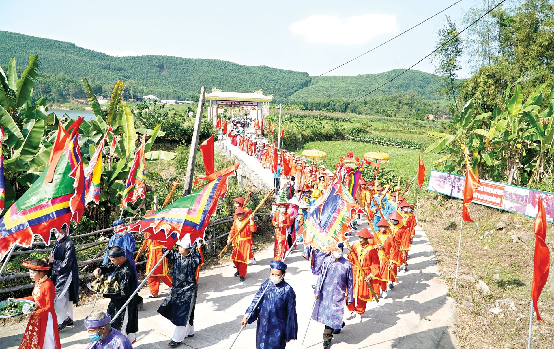 Các nghi lễ truyền thống trong lễ hội Bà Thu Bồn được người dân làng Trung An, xã Quế Trung, huyện Nông Sơn tổ chức chu đáo.