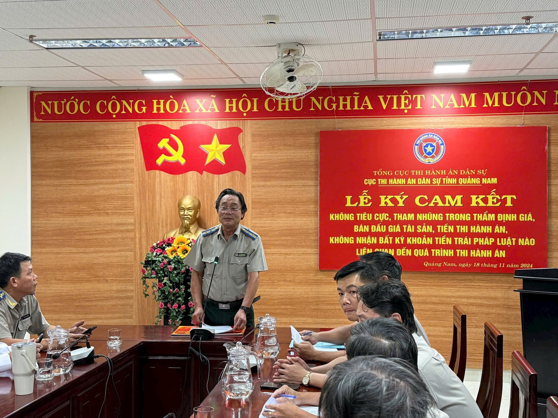 CAM KẾT KHÔNG THAM NHŨNG TIÊU CỰC