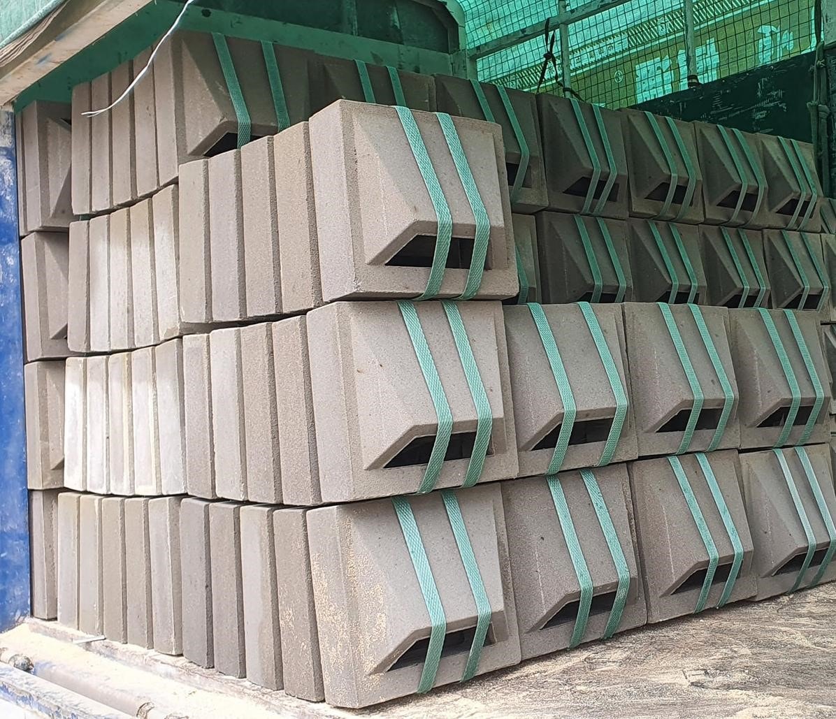 Quy cách đóng gói, vận chuyển gạch thông gió sau khi đủ cường độ.