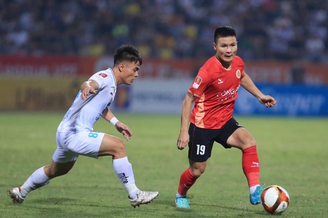 Nam Định thắng kịch tính Công an Hà Nội, giữ vững ngôi đầu V.League