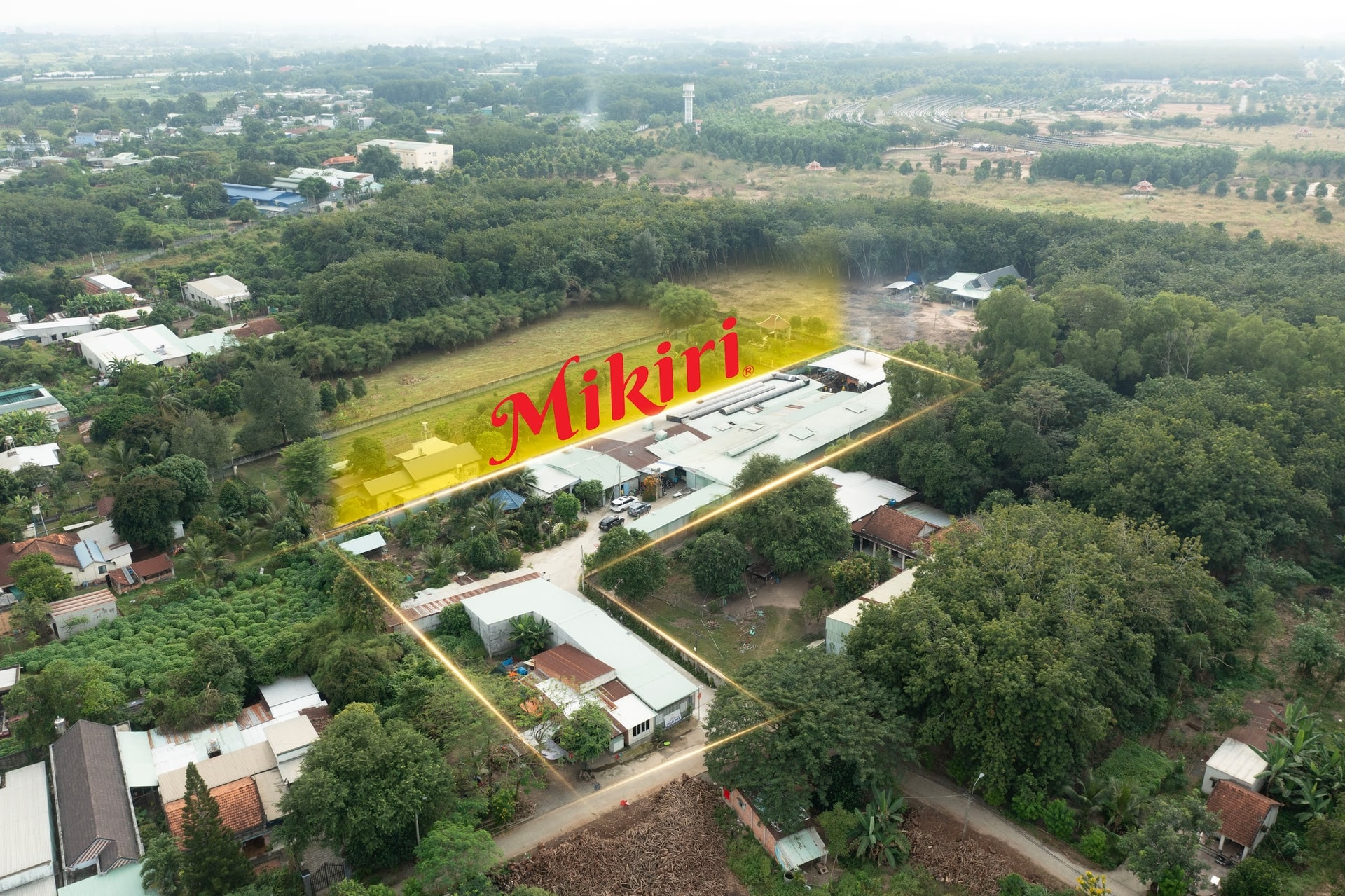 Xưởng sản xuất bánh tráng Mikiri.