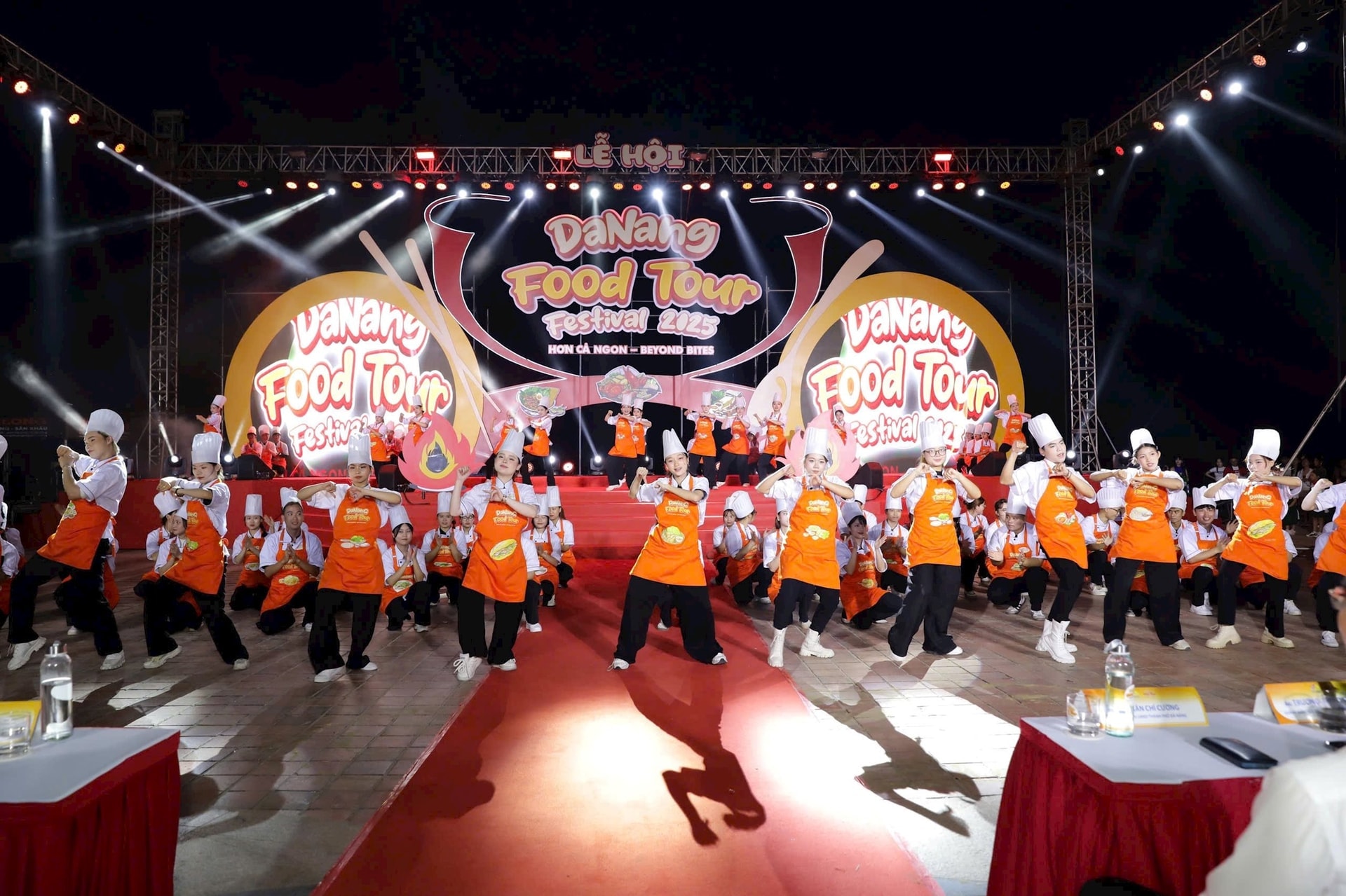 bqn.1cdn.vn-2025-04-05-_danang-food-tour-festival-2025.jpg