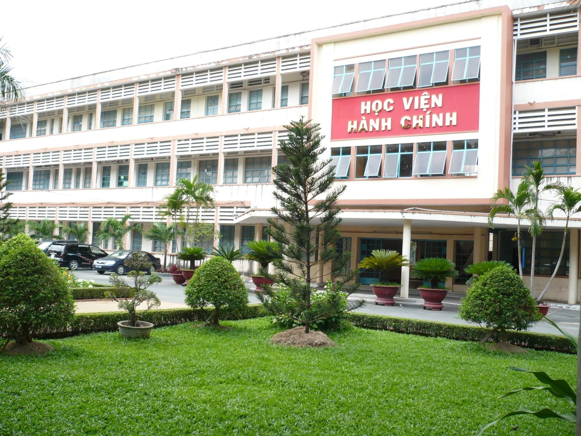 Học phí Học viện Hành chính Quốc gia năm 2025-2026