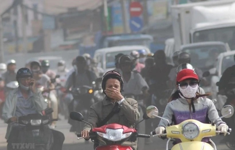 Nhức nhối ô nhiễm không khí tại Hà Nội. (Ảnh: TTXVN)