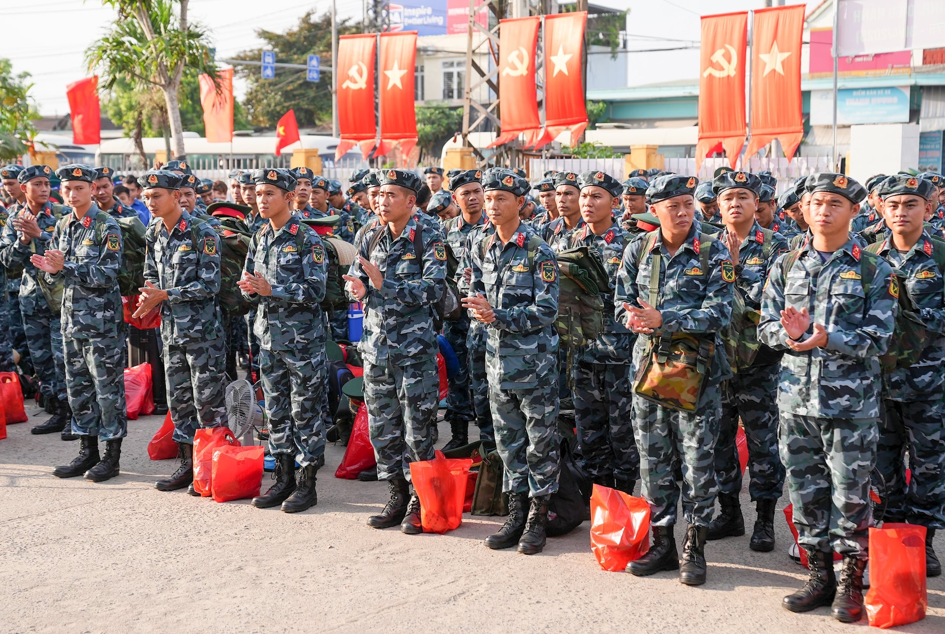 DIEU BINH 8