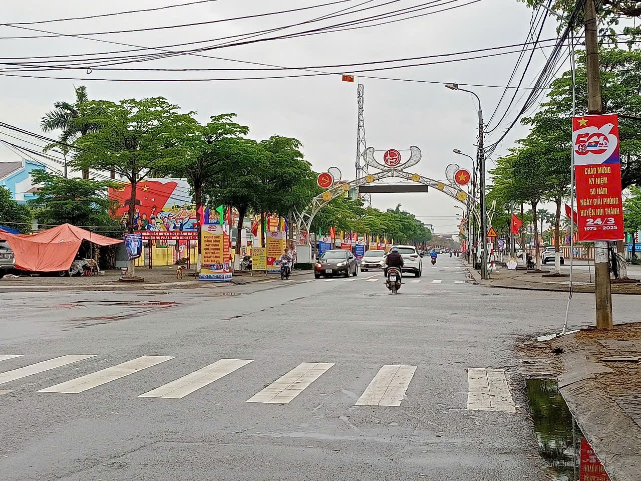 Trung tâm huyện Núi Thành. Ảnh VĂN PHIN