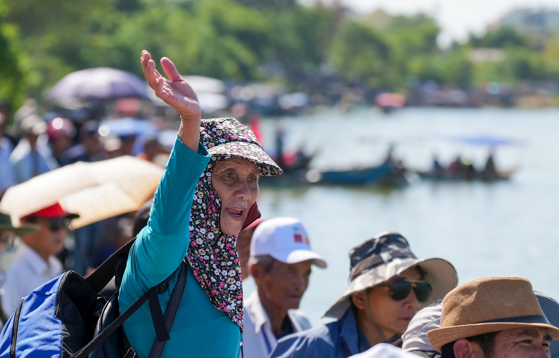 DUA THUYEN 20