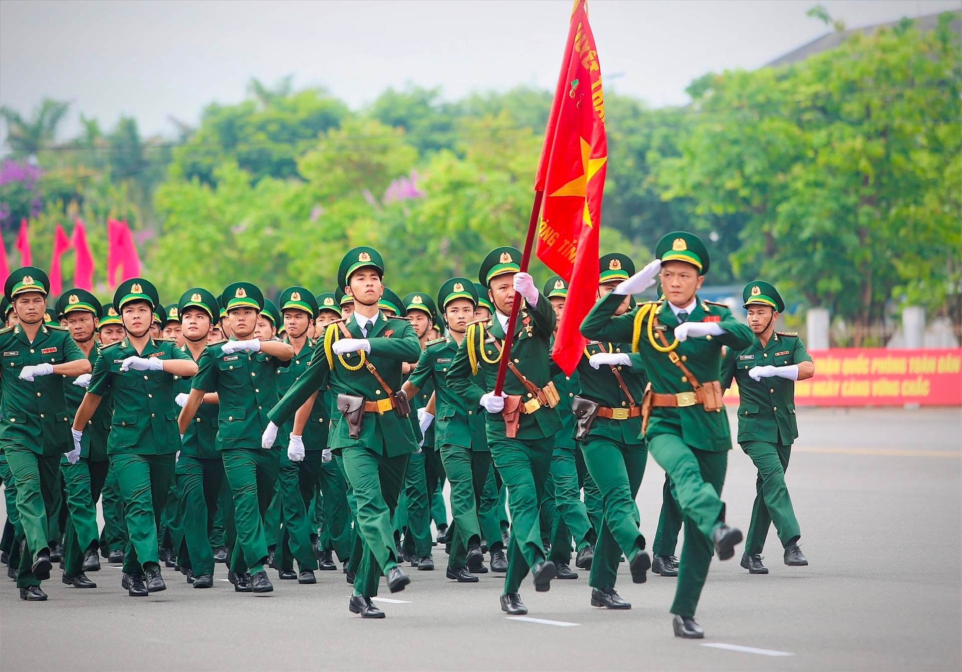 b7d58e8a5596e0c8b987.jpg