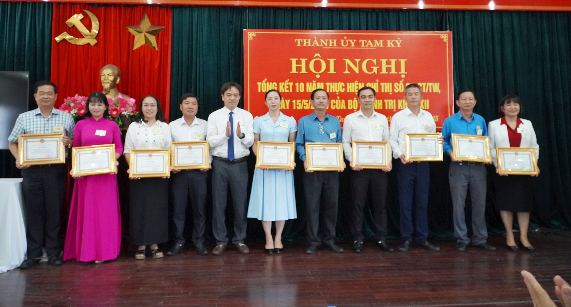 anh tam ky 2