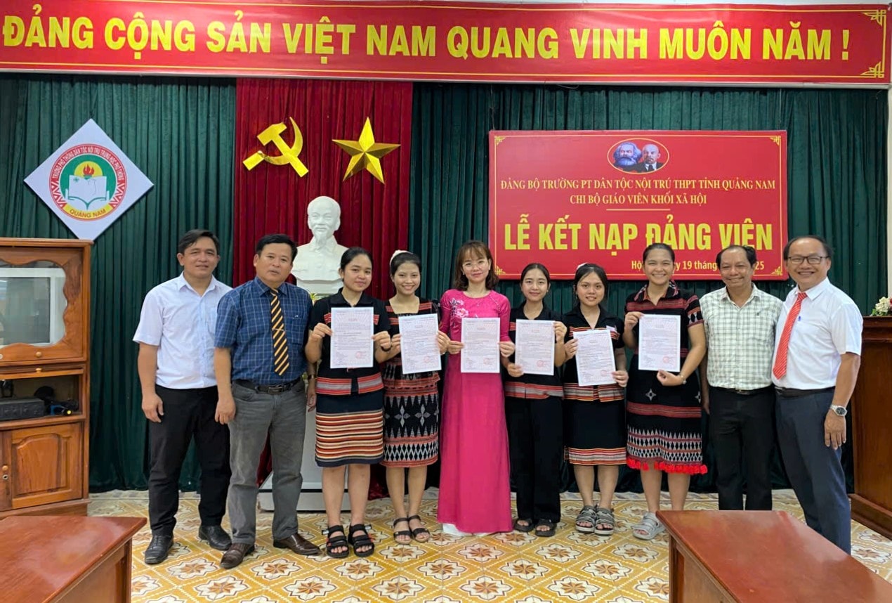 cc5655684e46fb18a257.jpg