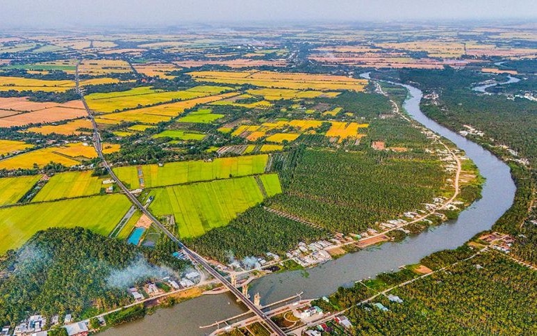 លើកកំពស់វិស័យកសិកម្មនៅតំបន់ដីសណ្ដទន្លេមេគង្គ
