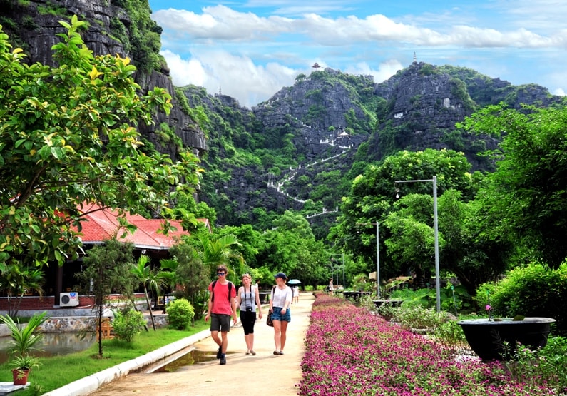 រុករក Mua Cave Ninh Binh
